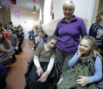Воспитанники Одесской школы-интерната №7 получили «николайчики» от руководства ГФС (фото)