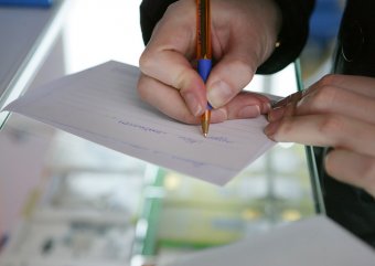 В Международном аэропорту Одесса открыли Новогоднюю почту и отметили День Святого Николая (фото)