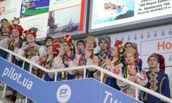 В Международном аэропорту Одесса открыли Новогоднюю почту и отметили День Святого Николая (фото)
