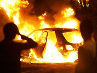 А по ночам в Одессе горят автомобили