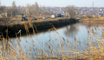 В Одессе продолжаются работы по укреплению Хаджибейской дамбы (фото)