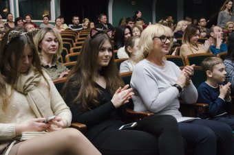 Одесские школьники выступили на большой сцене