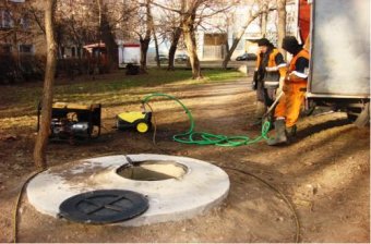В Одессе ведутся работы по восстановлению пожарных водоемов (фото)