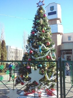 Новогодние праздники в Суворовском районе Одессы продолжаются!