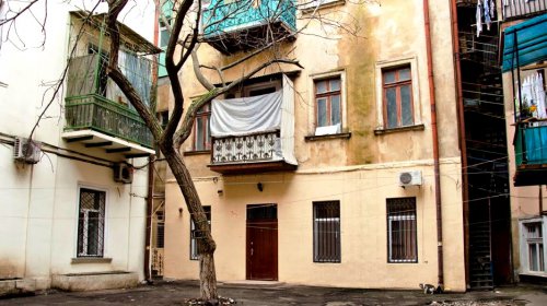 Odessit дарит женщинам котов: мартовская прогулка по городу (фоторепортаж)