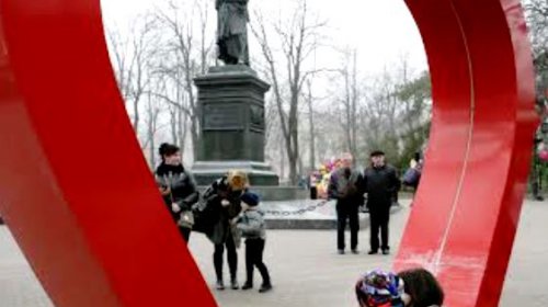 8 Марта: женщины, цветы, чувства и улыбки (фоторепортаж)