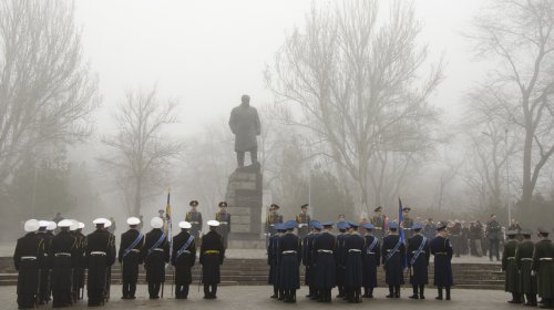 В Одессе отмечают 202-летие со дня рождения Тараса Шевченко