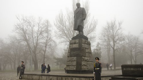 В Одессе отмечают 202-летие со дня рождения Тараса Шевченко