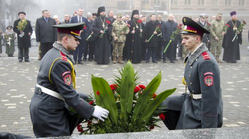 В Одессе отмечают 202-летие со дня рождения Тараса Шевченко