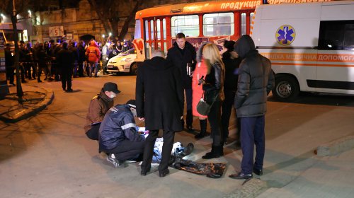 Неизвестные расстреляли инкассаторов возле Привоза, двое погибших
