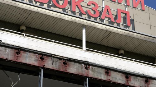 Одесский морвокзал лишился знаменитых зеркальных окон