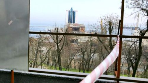 В Стамбульском парке восстанавливают старинный грот  (фоторепортаж)