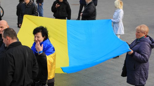 В центре Одессы молились за Савченко