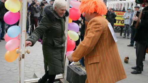 Одесские клоуны измерили у гостей города «градус юмора»