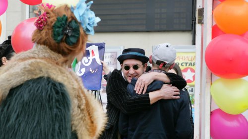 Одесские клоуны измерили у гостей города «градус юмора»