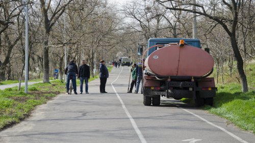 В уборке склонов вдоль Трассы здоровья приняли участие более 500 одесситов