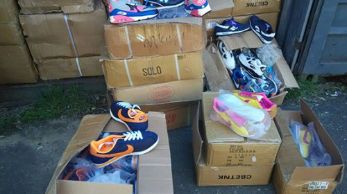 Под Одессой изъяли «липовые» кроссовки Adidas и Nike на 3 миллиона гривен