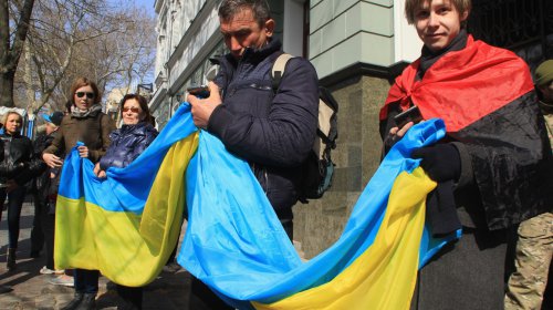 Противники назначения Стоянова частично разблокировали прокуратуру