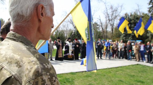 На Аллее Славы провели молебен по погибшим войнам АТО