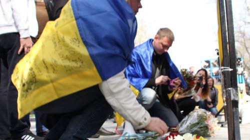 На Аллее Славы провели молебен по погибшим войнам АТО
