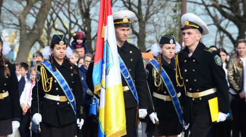 Одесские школьники заступили на Почетную Вахту Памяти