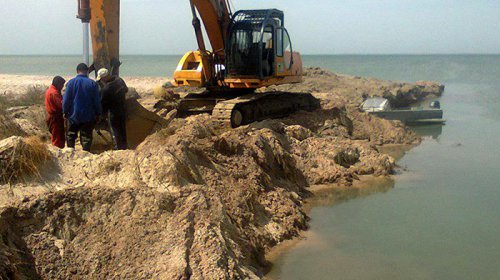 Тузловские лиманы соединили с морем