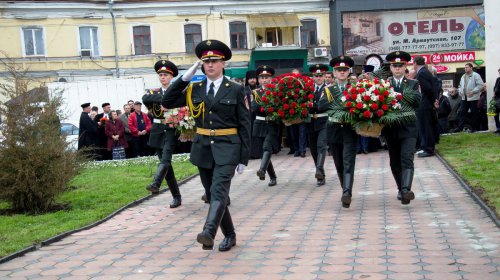 30 лет чернобыльской трагедии: в Одессе почтили память ликвидаторов аварии