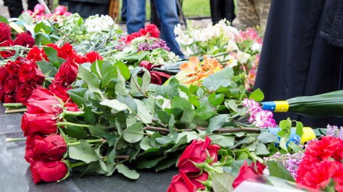 30 лет чернобыльской трагедии: в Одессе почтили память ликвидаторов аварии