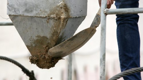 В Одессе забили первую сваю жилого дома для льготников