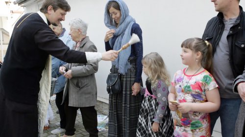 Одесситы празднуют Христово Воскресение (фоторепортаж)