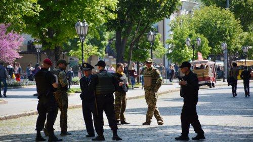 На Соборной площади почтили память погибших 2 мая