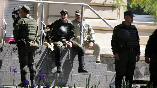 Митинг на Куликовом поле: листовки, георгиевские ленточки и черные шары (фоторепортаж)
