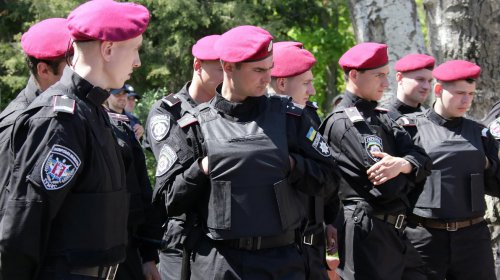 Митинг на Куликовом поле: листовки, георгиевские ленточки и черные шары (фоторепортаж)