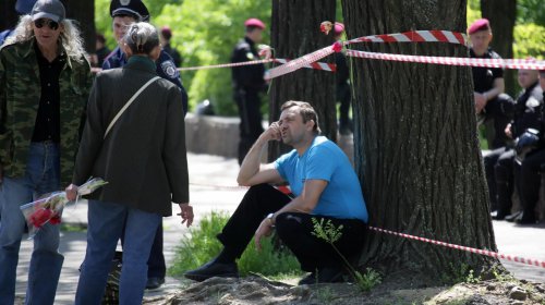 Митинг на Куликовом поле: листовки, георгиевские ленточки и черные шары (фоторепортаж)