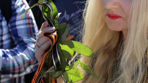 Митинг на Куликовом поле: листовки, георгиевские ленточки и черные шары (фоторепортаж)