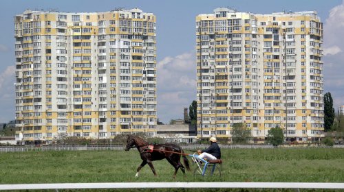 Весенний ипподром (фоторепортаж)