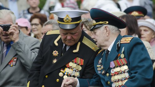 В Приморском районе чествуют ветеранов