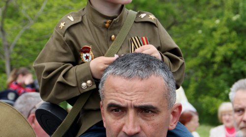9 мая на Аллее Славы: как это было (фоторепортаж)