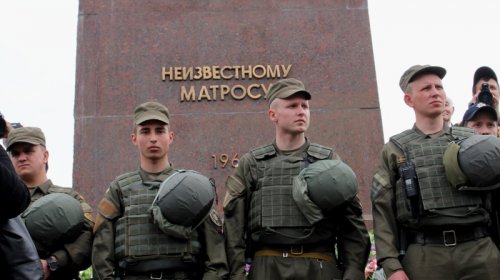 9 мая на Аллее Славы: как это было (фоторепортаж)
