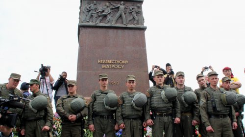 9 мая на Аллее Славы: как это было (фоторепортаж)
