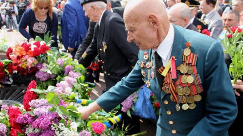 9 мая на Аллее Славы: как это было (фоторепортаж)