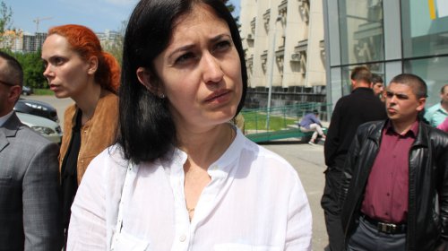 Протесты под ОГА: волонтер и замгубернатора сцепились
