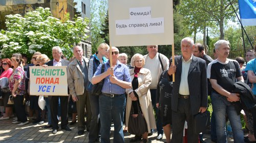 Спор вокруг одесского Дома профсоюзов: дело передано в Конституционный суд
