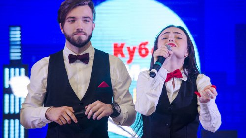 Веселые и находчивые школьники сражались за «Кубок мэра» (фоторепортаж)