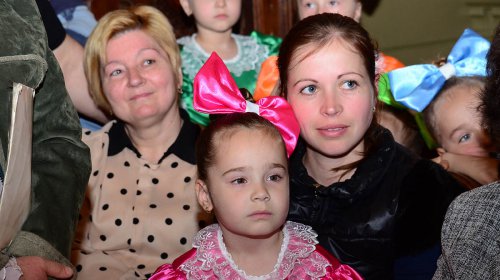 Одесса: детям-льготникам подарили путевки в лагерь
