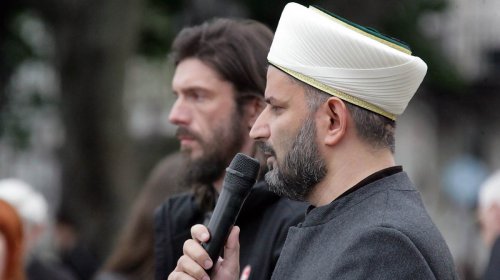 Акция памяти жертв депортации крымских татар (фоторепортаж)