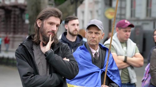Акция памяти жертв депортации крымских татар (фоторепортаж)