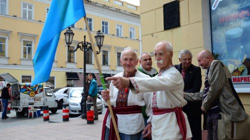 На Приморском бульваре появилась доска-эскиз в честь Хаджибея