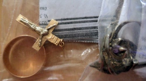 В Одессе нашли тайник с украденными вещами и техникой