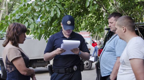 Рядом с ОГА коммунальщики демонтировали очередной «нахалстрой»